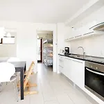 Apartment 4 Star Holiday Home In Bogense *