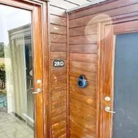 4 Star In Apartment